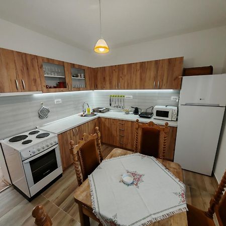 Apartments Domacinstvo Nikolic วาลเยโว ภายนอก รูปภาพ